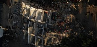 Asciende a 285 la cifra de muertos por terremoto de 7.4 en Colombia