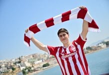 Oficial, ‘Hormiga’ González es nuevo delantero de Olympiacos; club le da bienvenida