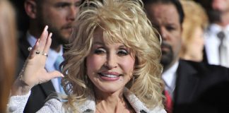 Dolly Parton no permitió que Elvis Presley grabara “I will always love you”: qué pasó
