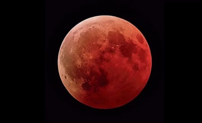 Eclipse-lunar-agosto-2026-¿a-qué-hora-se-verá-la-Luna-de-Sangre-en-México-y-cuándo-alcanzará-su-punto-máximo-toma-nota-27-08-2026_09_44_AM