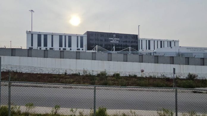 excontralmirante-092331