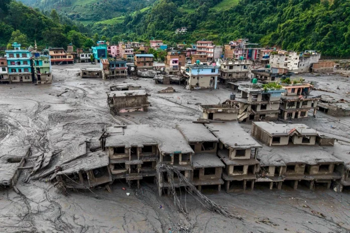 sube-a-359-muertos-la-cifra-por-deslave-en-nepal-y-mas-de-mil-300-desaparecidos_99500368-19aa-477a-bf71-b467e9e3832f_medialjnimgndimage=fullsize