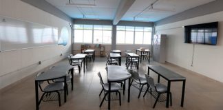 Elevan penas por escuelas ‘patito’