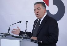 Oficializan salida de Enrique Inzunza en bancada de Morena
