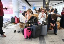 Falla técnica provoca más de 2 mil vuelos cancelados en Reino Unido