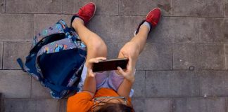 Unión Europea va por Ley KIDS; ¿Qué cambiaría con la iniciativa que busca limitar el acceso de niños a redes sociales?