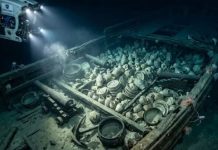Descubren barco del siglo XVI a 2,567 metros de profundidad