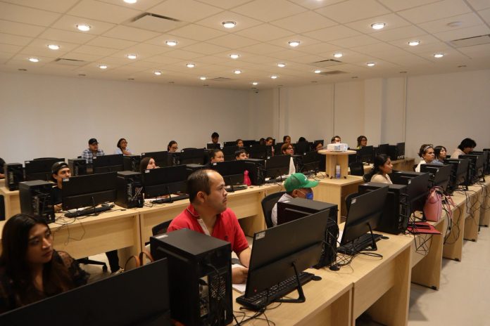 Y CAPACITACIONES