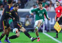 ¡México reacciona ante Perú! Un cabezazo de Víctor Guzmán rescata el segundo empate en la Era Márquez