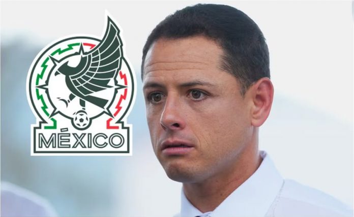Chicharito Hernández levanta la mano para volver a la Selección Mexicana