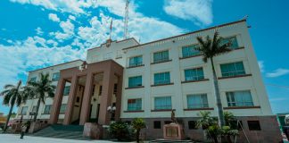 Tamaulipas reduce casi a la mitad renta de camionetas para funcionarios