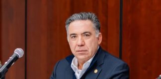 Inzunza rinde informe de labores, a pesar de ausencia de 4 meses en el Senado; cita a Séneca tras acusación de EEUU