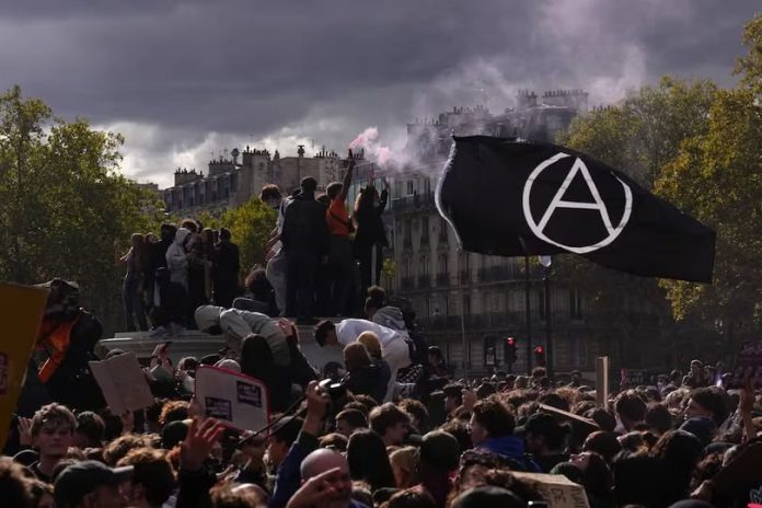 Y FRANCIA
