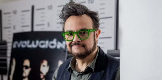 Aleks Syntek pospone su gira por Europa por recomendación médica; receta revela trastorno psicótico