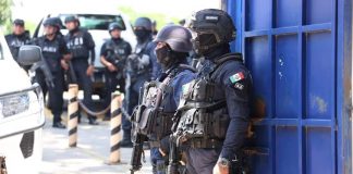 Con sueldos de 2 mil 300 pesos al mes, así laboran algunos policías en México; Senado analiza contrastes salariales del sector