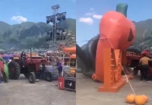 VIDEO: Tractor sin control arrolla decoración en festival Pumpkin Dash en Monterrey