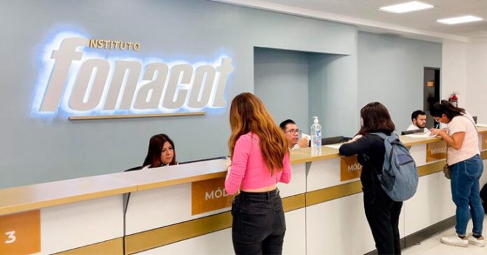 Y FONACOT