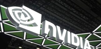 CEO de Nvidia pide mayor inversión en IA en Europa; promociona sistema para construir centros de datos