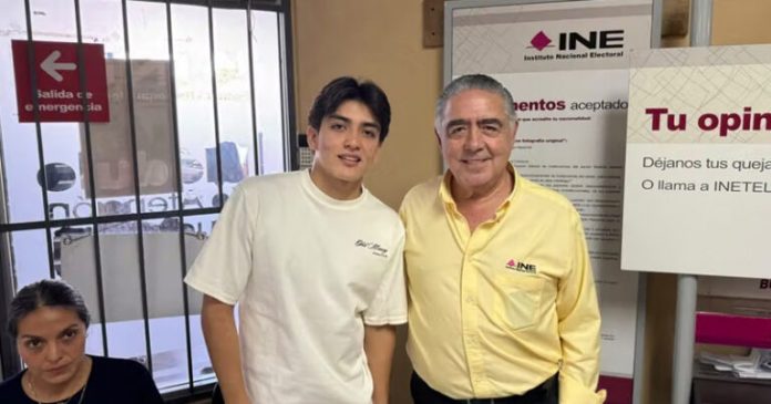 Y GILBERTO MORA