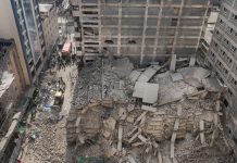 Derrumbe de edificio en Nairobi moviliza a equipos de emergencia