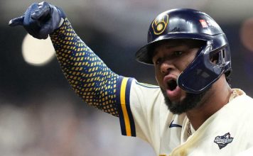 Los Brewers pegan primero en la Serie Mundial tras vencer a Rays con cierre cardíaco en la novena entrada